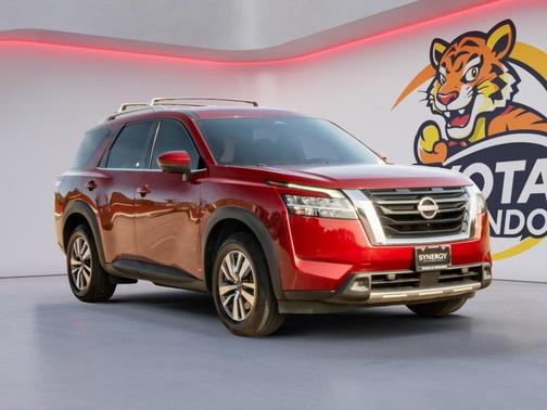Scarlet Ember Tintcoat 2023 Nissan Pathfinder SL FWD