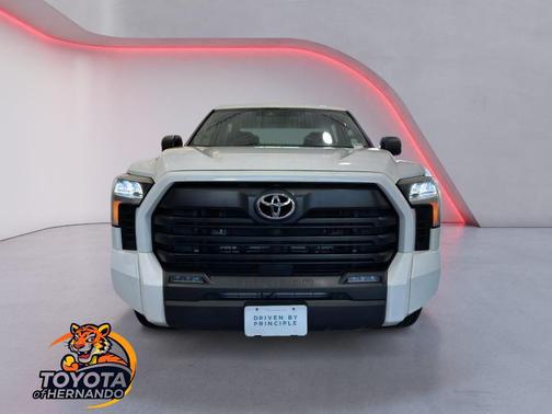2022 Toyota Tundra SR5