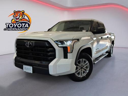 2022 Toyota Tundra SR5