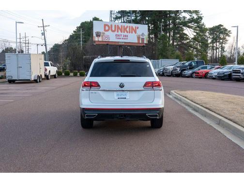 2021 Volkswagen Atlas 3.6L SE w/Technology