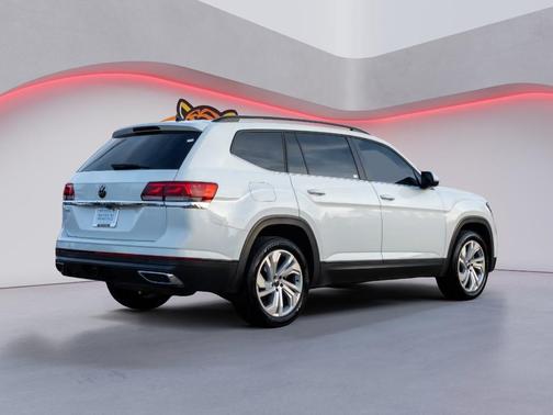 2021 Volkswagen Atlas 3.6L SE w/Technology