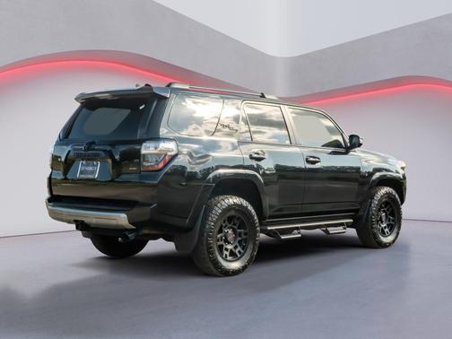 Midnight Black Metallic 2024 Toyota 4Runner TRD Off Road Premium