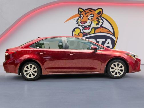 Ruby Flare Pearl 2026 Toyota Corolla LE