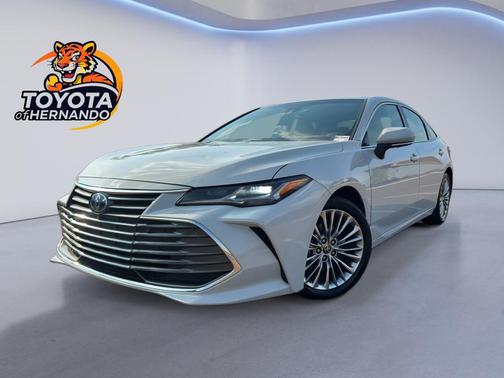 2022 Toyota Avalon Hybrid Limited