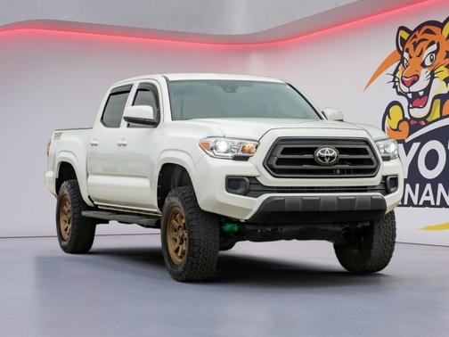 Ice Cap 2023 Toyota Tacoma SR