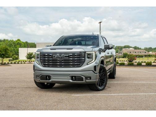 Sterling Metallic 2024 GMC Sierra 1500 Denali Ultimate