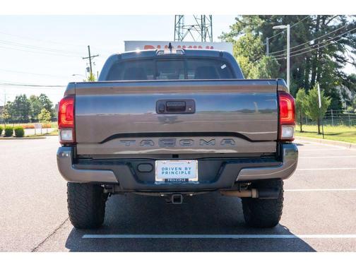 2020 Toyota Tacoma SR