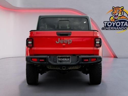 Firecracker Red Clearcoat 2020 Jeep Gladiator Rubicon