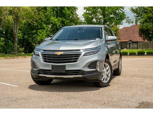 Sterling Gray Metallic 2024 Chevrolet Equinox 1LT
