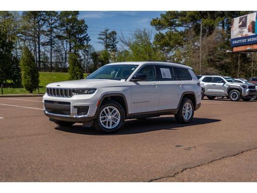 2024 Jeep Grand Cherokee L Laredo