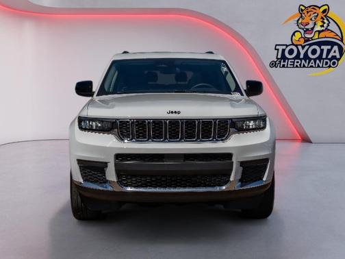 2024 Jeep Grand Cherokee L Laredo