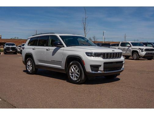 2024 Jeep Grand Cherokee L Laredo