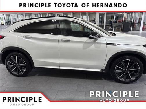 2024 INFINITI QX55 LUXE