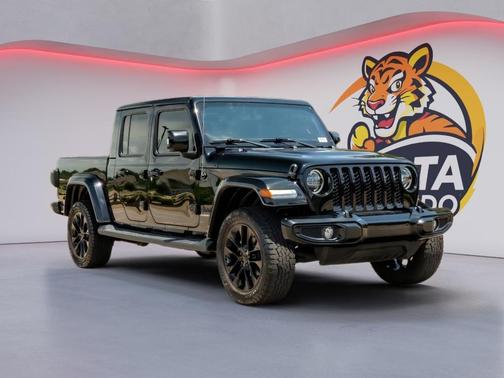 Black Clearcoat 2022 Jeep Gladiator High Altitude 4x4