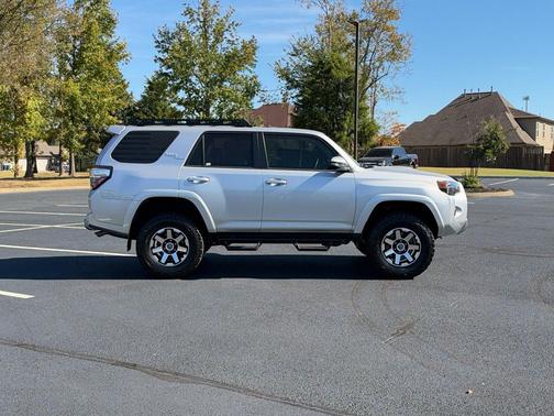 Classic Silver Metallic 2021 Toyota 4Runner TRD Off Road Premium