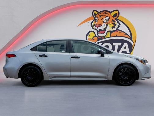 Classic Silver Metallic 2022 Toyota Corolla LE