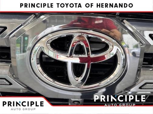 2025 Toyota Tundra Hybrid Platinum