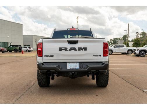 2025 RAM 1500 RHO Crew Cab 4x4 5'7' Box
