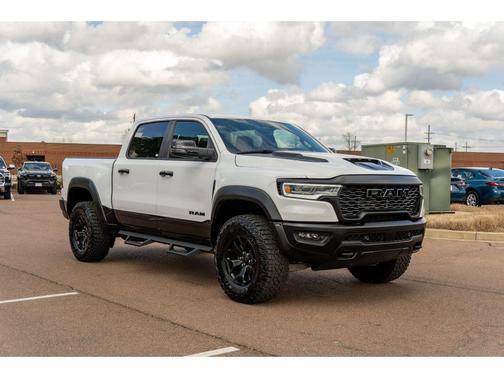 2025 RAM 1500 RHO Crew Cab 4x4 5'7' Box