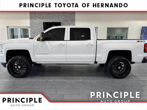 2018 Chevrolet Silverado 1500 2LT
