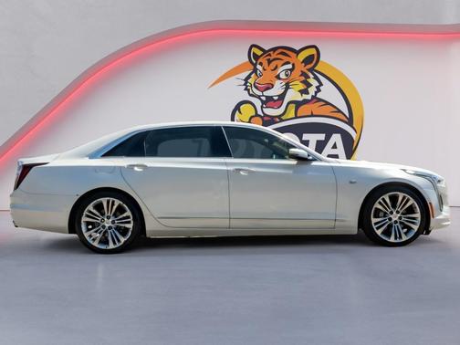 Crystal White Tricoat 2019 Cadillac CT6 3.0L Twin Turbo Platinum