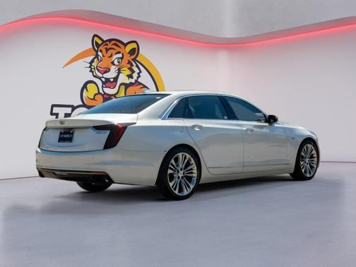Crystal White Tricoat 2019 Cadillac CT6 3.0L Twin Turbo Platinum