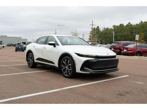 2023 Toyota Crown XLE