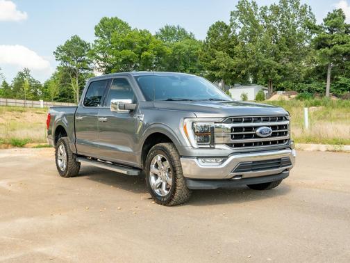 Carbonized Gray Metallic 2021 Ford F-150 Lariat