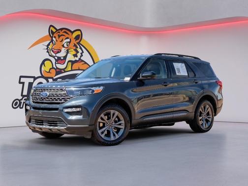 STONE BLUE METALLIC 2022 Ford Explorer XLT
