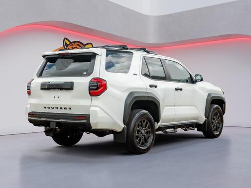 Ice Cap 2026 Toyota 4Runner SR5