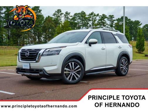2023 Nissan Pathfinder Platinum 4WD