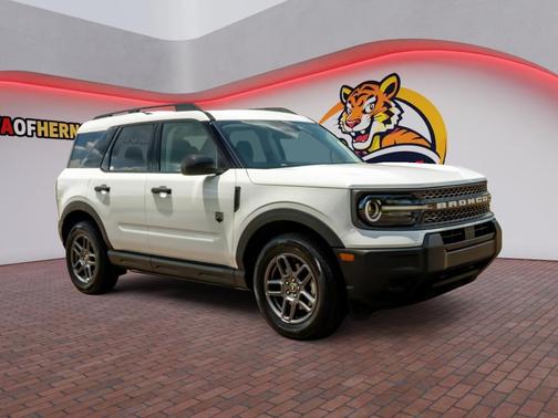 Oxford White 2025 Ford Bronco Sport Big Bend