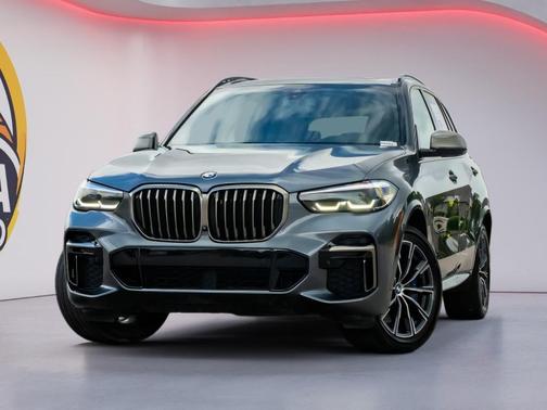 Arctic Grey Metallic 2022 BMW X5 M50i