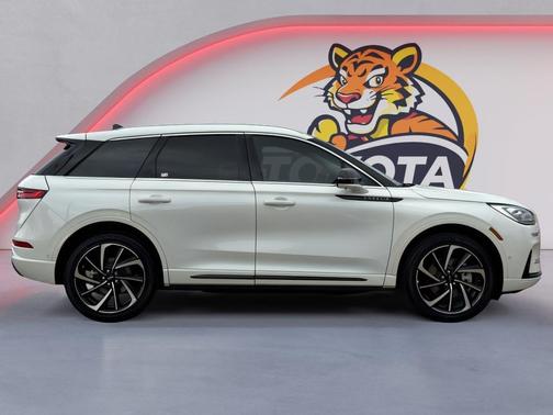 2024 Lincoln Corsair Grand Touring