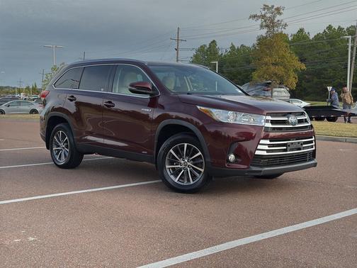 2019 Toyota Highlander Hybrid XLE
