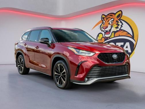 Ruby Flare Pearl 2021 Toyota Highlander XSE