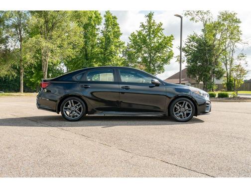 Aurora Black 2021 Kia Forte GT-Line