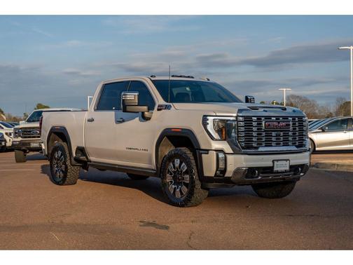 2024 GMC Sierra 2500 Denali