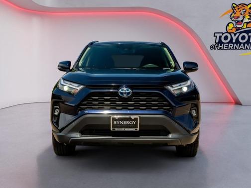 Blueprint 2022 Toyota RAV4 Hybrid XLE Premium