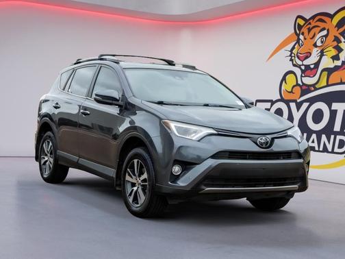 Magnetic Gray Metallic 2017 Toyota RAV4 XLE