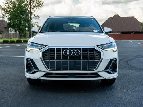 Chronos Gray Metallic 2025 Audi Q3 Premium 45 TFSI S line quattro Tiptronic