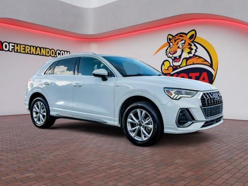 Chronos Gray Metallic 2025 Audi Q3 Premium 45 TFSI S line quattro Tiptronic