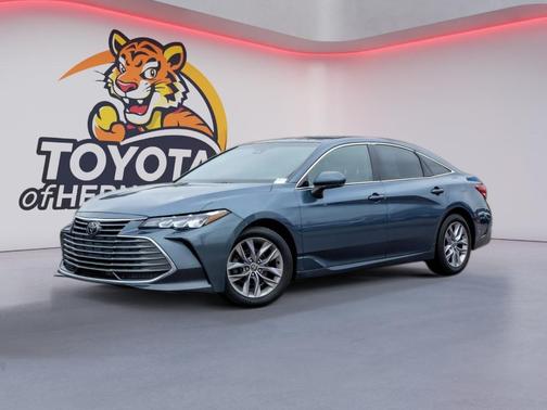 2021 Toyota Avalon XLE