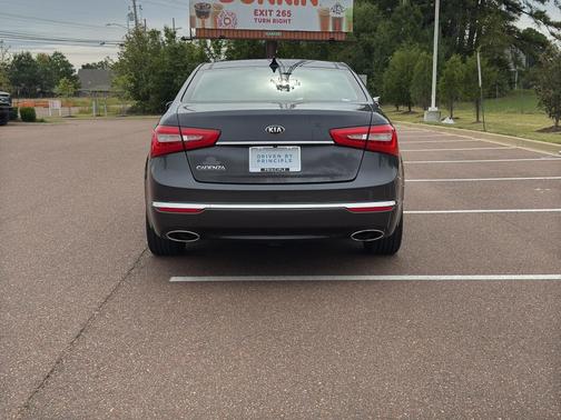 2015 Kia Cadenza Premium