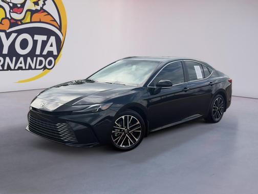 Midnight Black Metallic 2026 Toyota Camry XLE