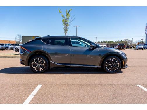 2024 Kia EV6 Wind