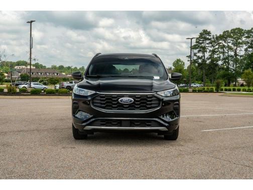 AGATE BLACK METALLIC 2024 Ford Escape ST-Line