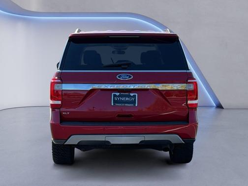 Rapid Red Metallic Tinted Clearcoat 2020 Ford Expedition XLT