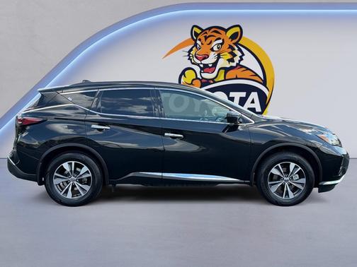 Magnetic Black Pearl 2021 Nissan Murano SV FWD
