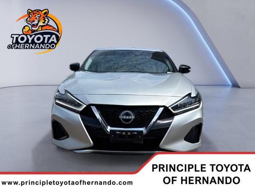 2023 Nissan Maxima SV Xtronic CVT